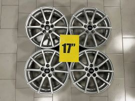 RL25 Cerchi in lega usati originali Land Rover da 17" 5x108